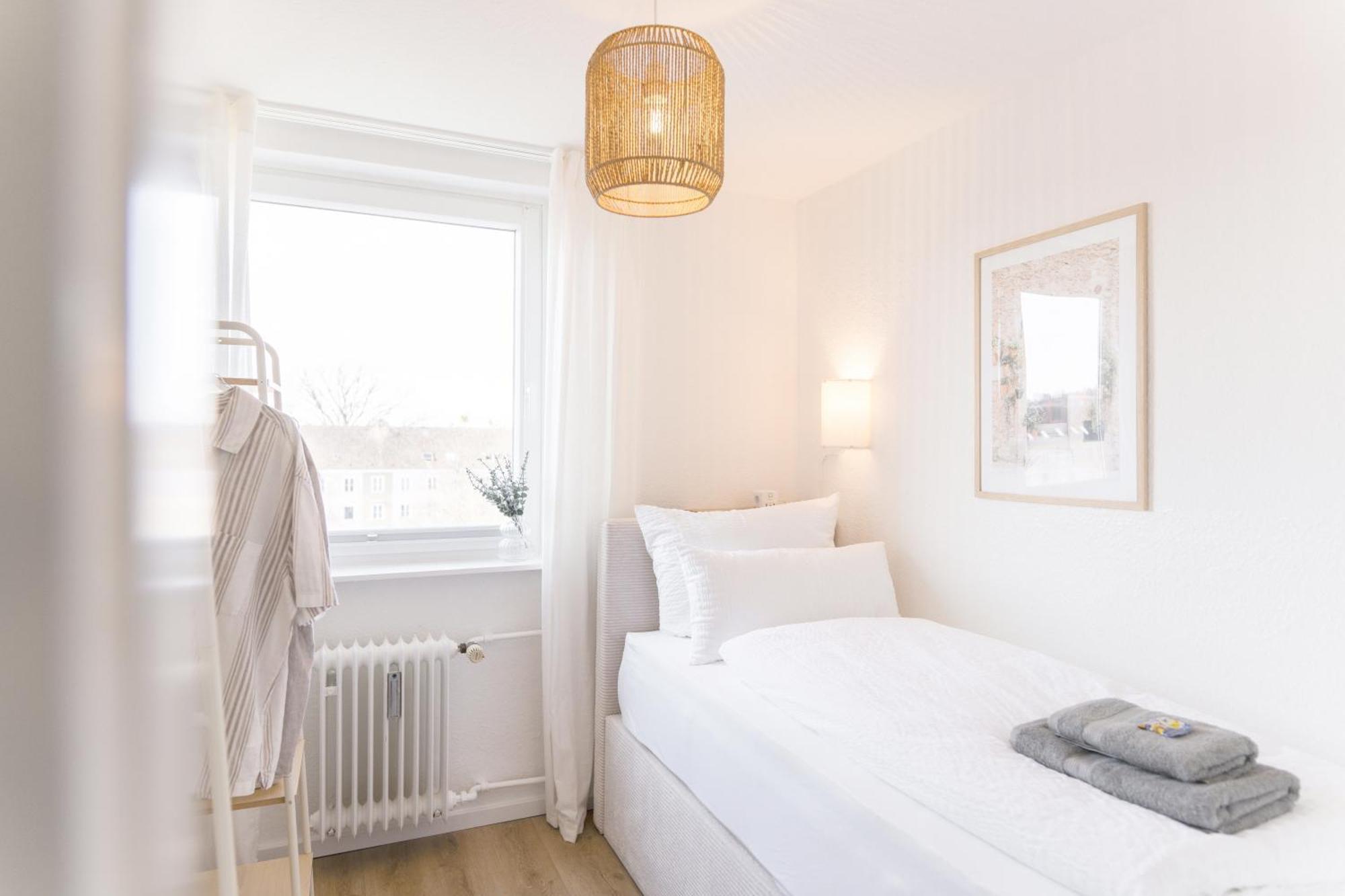 Wolfsburg Innenstadt - Happyhome - Direkt In Der Porschestrasse, 5 Personen & Kind, 3 Zimmer מראה חיצוני תמונה