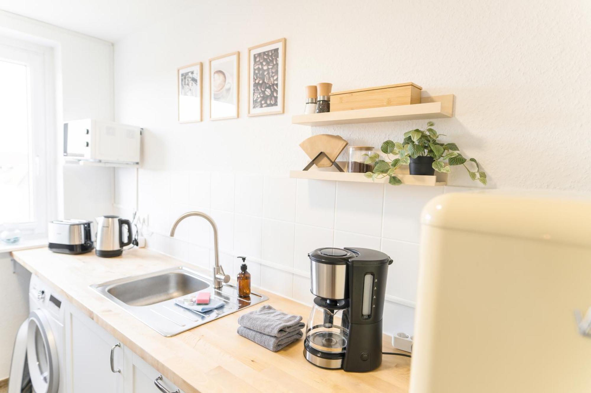 Wolfsburg Innenstadt - Happyhome - Direkt In Der Porschestrasse, 5 Personen & Kind, 3 Zimmer מראה חיצוני תמונה
